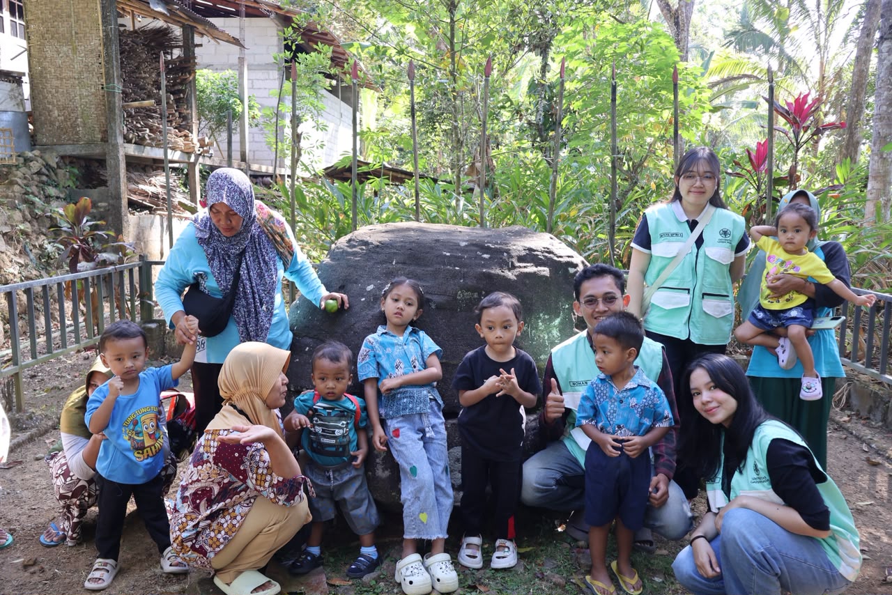 Foto Bersama Siswa Paud Melati Mekar Di Watu Tompak